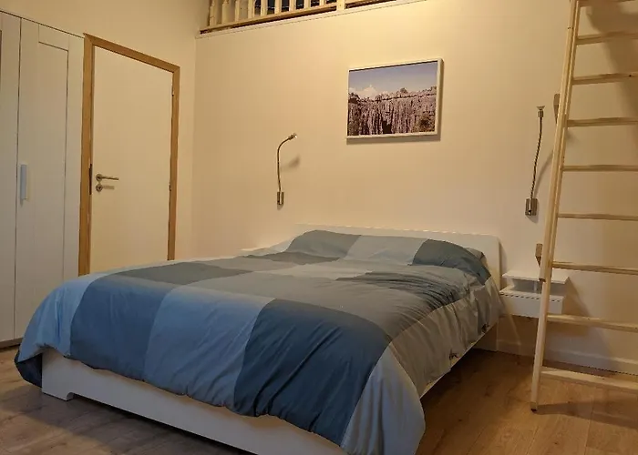 Les Recollets Апартаменты Юи